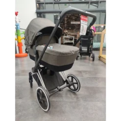 CYBEX Priam 3 Kinderwagen - Showmodel 12 CYBEX Priam 3 Kinderwagen - Showmodel -Kinder Plez Verkoopwinkel cybex priam 3 kinderwagen showmodel 2