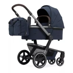 Joolz Day+ Kinderwagen Compleet - Navy Blue -Kinder Plez Verkoopwinkel joolz day kinderwagen compleet navy blue 1