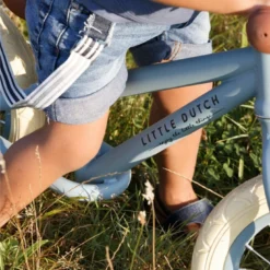 Little Dutch Loopfiets - Mat Blue -Kinder Plez Verkoopwinkel little dutch loopfiets mat blue 6