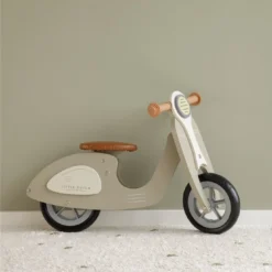Little Dutch Loopscooter - Olive -Kinder Plez Verkoopwinkel little dutch loopscooter olive 3