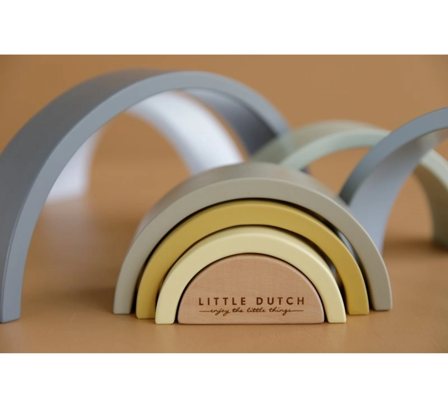 Little Dutch Regenboog Stapelaar - Blue 4 Little Dutch Regenboog Stapelaar - Blue - Image 2