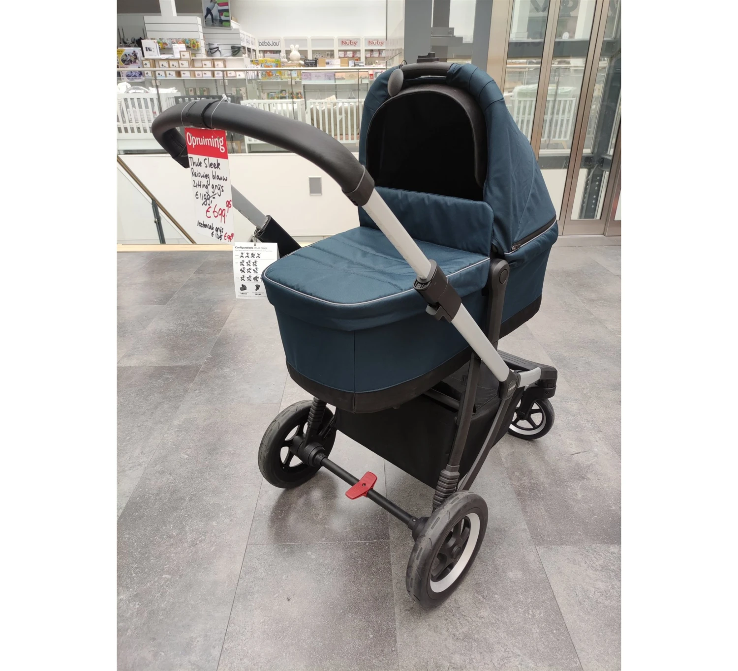 Thule Sleek Kinderwagen - Showmodel 5 Thule Sleek Kinderwagen - Showmodel - Image 3